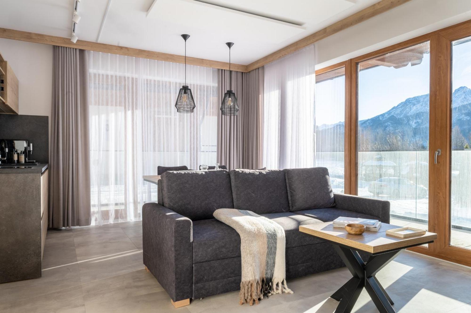Apartamenty Krokusowa Dolina 코스실리스코 외부 사진