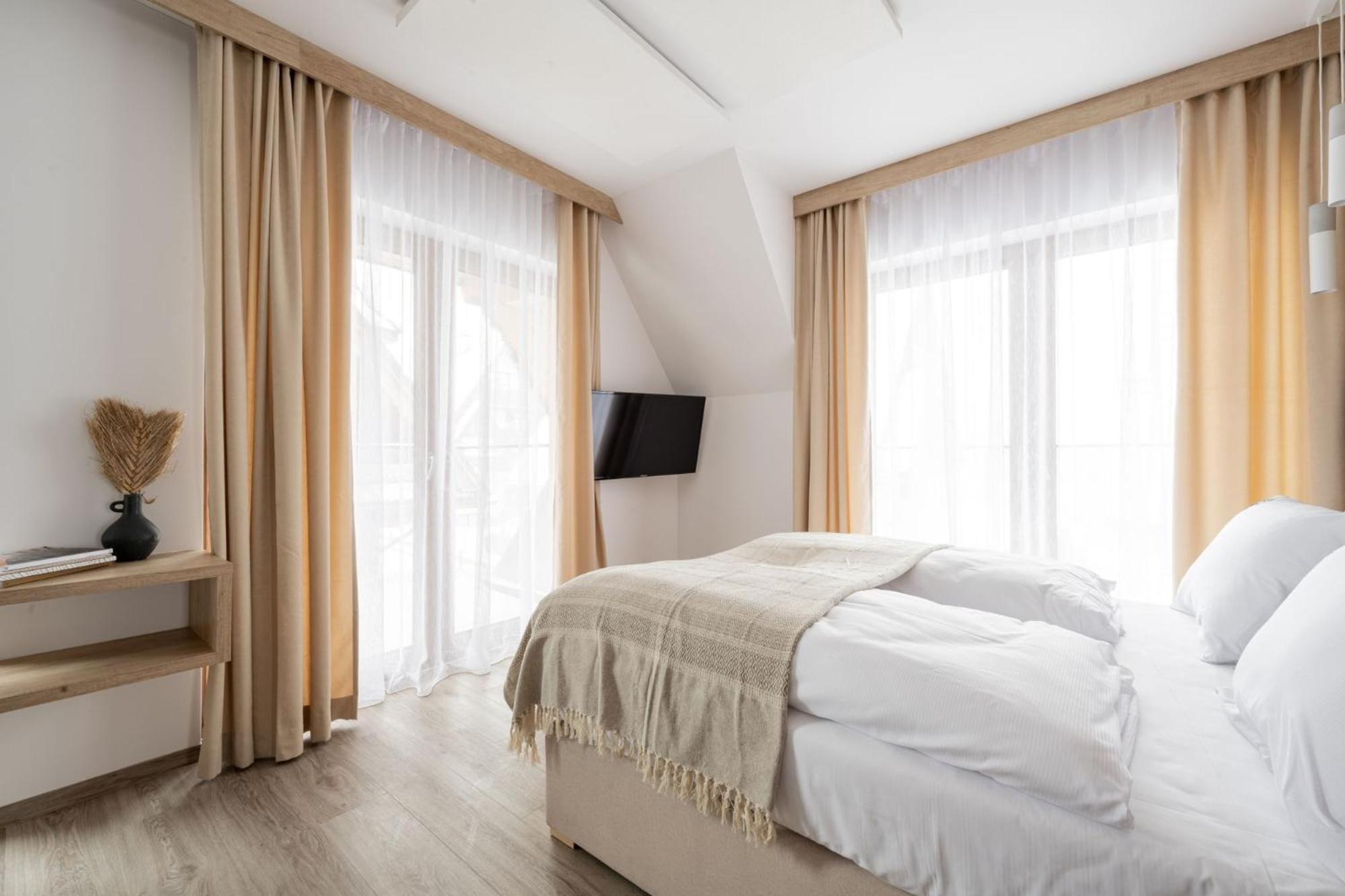Apartamenty Krokusowa Dolina 코스실리스코 외부 사진