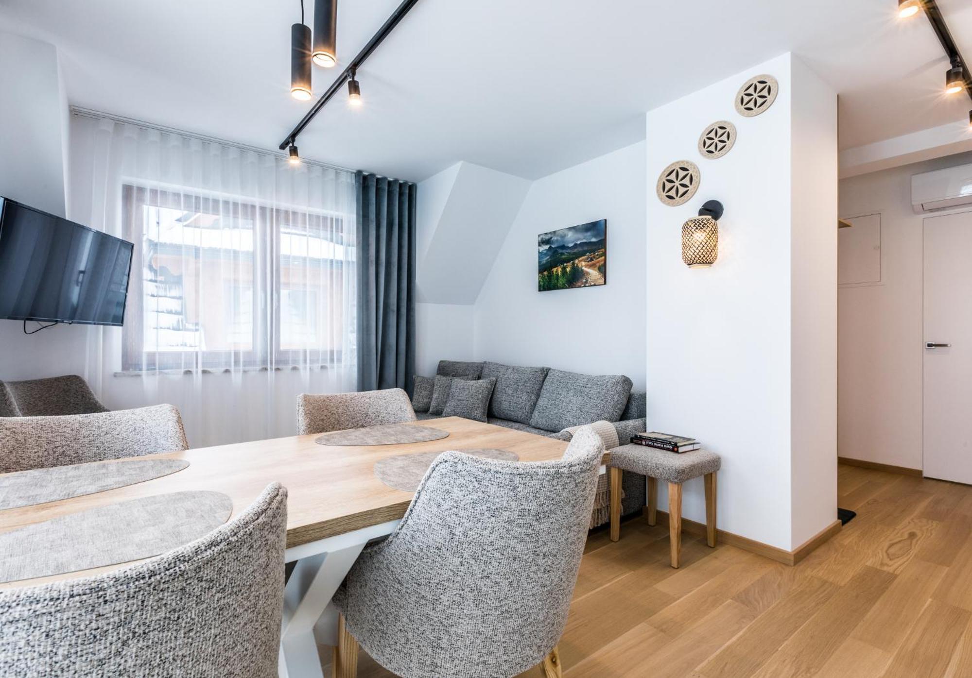 Apartamenty Krokusowa Dolina 코스실리스코 외부 사진